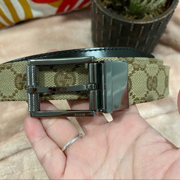 LIKE NEW - GUCCI Belt GG Supreme Size 110/44 - Picture 2 of 8